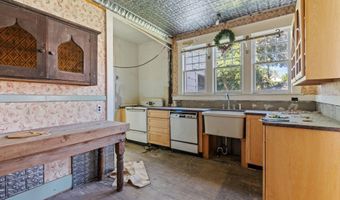 160 Manning Blvd, Albany, NY 12203