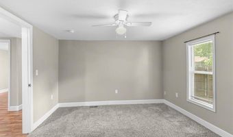 802 F St, Barling, AR 72923