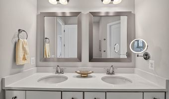 23731 SEPTEMBER SUN Sq, Ashburn, VA 20148