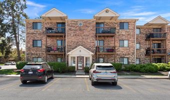 2221 W Nichols Rd A, Arlington Heights, IL 60004
