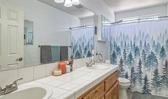 602 Tamsen Rd, Fernley, NV 89408
