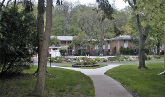 1217 Island Dr 204, Ann Arbor, MI 48105
