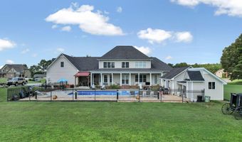 150 Hunters Way, Benton, TN 37307