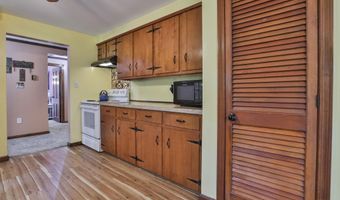 15 Edinburgh Dr, Bedford, NH 03110