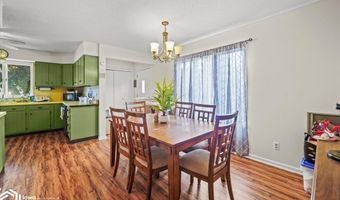 714 2nd Ave, Ackley, IA 50601