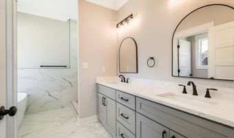 1038 N Linden Dr, Alcoa, TN 37701