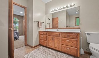 1066 Lake Viking Ter, Altamont, MO 64620