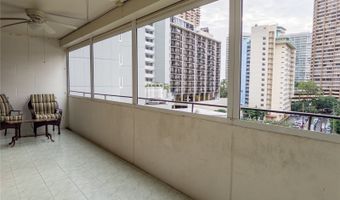 425 Ena Rds 706B, Honolulu, HI 96815