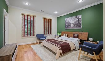 7230 BEVERLY St, Annandale, VA 22003