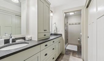 270 Bridge St 5, Bigfork, MT 59911