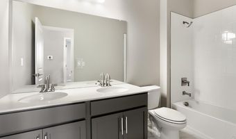 202 Sugar Beet Ln, Berthoud, CO 80513