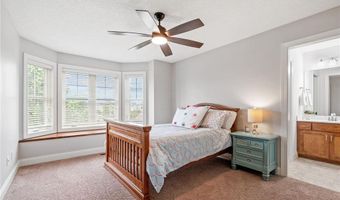 405 Riverside Cir, Anoka, MN 55303