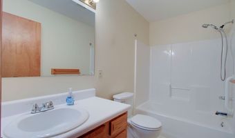 1364 Killian Rd, Akron, OH 44312