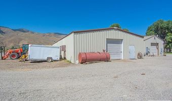 504 N Hwy 93, Carmen, ID 83462