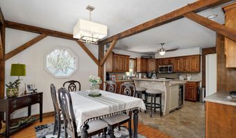 7681 N Farm Road 43, Ash Grove, MO 65604