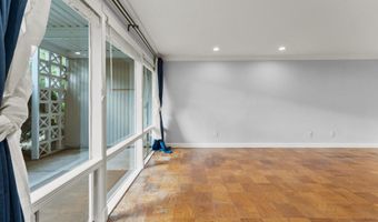 7541 SPRING LAKE Dr B-1, Bethesda, MD 20817