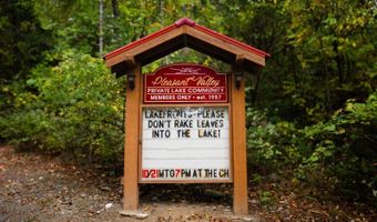 66 W Shore Dr, Alloway, NJ 07462