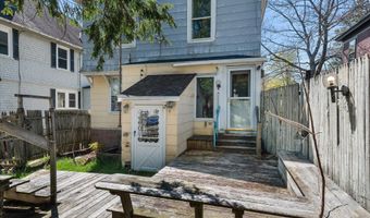 22 Ledgelawn Ave, Bar Harbor, ME 04609