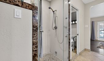 534 Muscatel Ave NE, Albuquerque, NM 87107