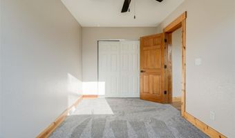 601 Walnut St, Alhambra, IL 62001