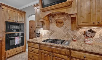 6905 Spring Cherry Ln, Amarillo, TX 79124
