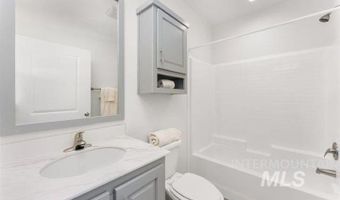 421 S Curtis Rd #208, Boise, ID 83705