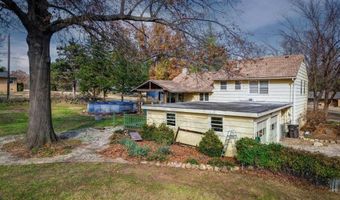 3 Eastridge Dr, Arkansas City, KS 67005