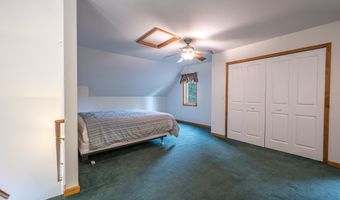 1724 Middle Pt, Alger, MI 48610