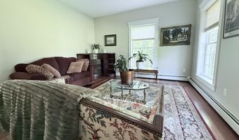 134 Pine Ledge Rd, Bangor, ME 04401