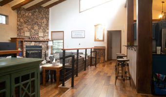 10 Woodlands Dr W, Angel Fire, NM 87710