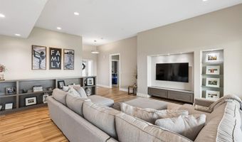 1315 Bailey Ct, Adel, IA 50003