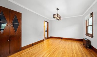 68 Bondcroft Dr, Amherst, NY 14226