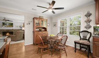 11836 HUNTING RIDGE Ct, Potomac, MD 20854