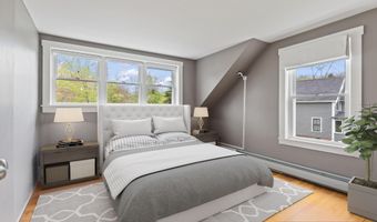 7 John St, Belfast, ME 04915