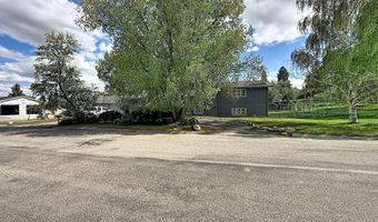 155 E Keays St, Buffalo, WY 82834
