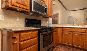 8102 Little Rock Dr, Amarillo, TX 79118