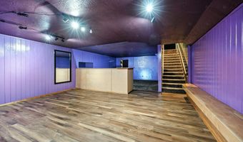 25 N Main St B, Ashland, OR 97520
