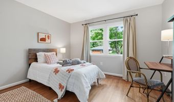 1848 CARRIAGE Dr, Annapolis, MD 21401