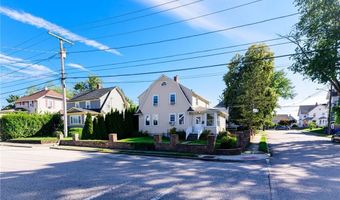 97 Williams Ave, East Providence, RI 02914