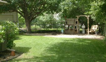 1899 Eisenhower Cir, Aberdeen, SD 57401