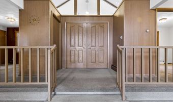 521 W SENECA Dr, Appleton, WI 54911