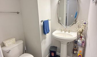 21268 PARK GROVE Ter, Ashburn, VA 20147