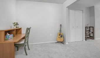 878 COLLEGE Pkwy #103, Rockville, MD 20850