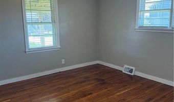 17 Saltaire Ave, Narragansett, RI 02882