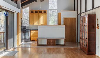 38 STRUDEL Ct, Basye, VA 22810