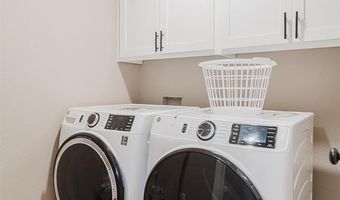 5409 Regent Rd, Bentonville, AR 72713