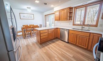1094 40th St, Amery, WI 54001