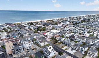 109- D READ Ave, Dewey Beach, DE 19971