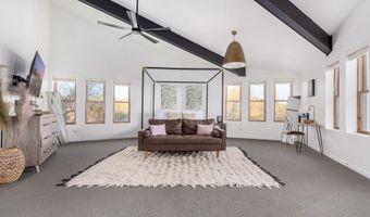 6831 E STAGECOACH PASS, Carefree, AZ 85377