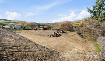 321 Pierce St, Asotin, WA 99402